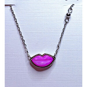 Kendra Scott Hot Pink Lips Pendant Silver Plated Mother of Pearl New